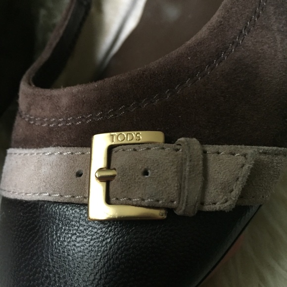 TOD'S Dee Fibbietta Suede Ballerina Flats - Picture 5 of 13